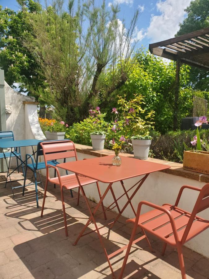 Au Mas De Janita Hotel Cahuzac-sur-Vère Exterior foto