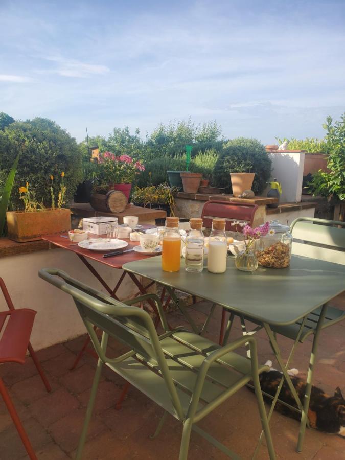 Au Mas De Janita Hotel Cahuzac-sur-Vère Exterior foto